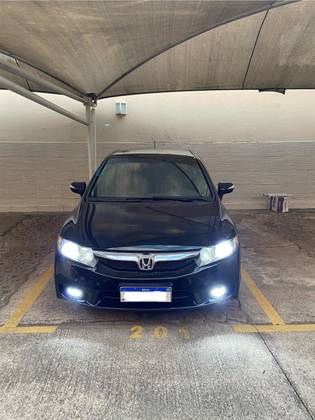 HONDA CIVIC 1.8 LXL 16V FLEX 4P AUTOMÁTICO